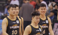 开云体育登录-辽宁男篮豪取福建队胜利，全队高效合作取胜(辽宁男篮与福建比赛直播)