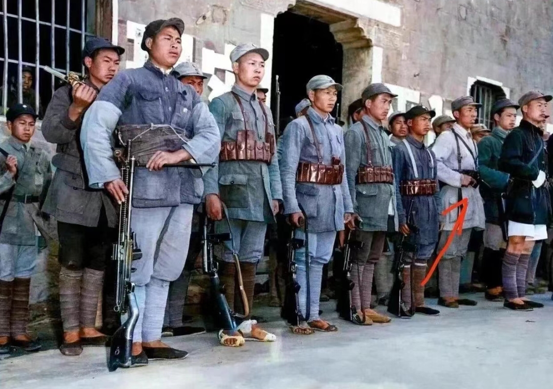 重庆力帆队员在比赛中展现出不屈斗志的简单介绍