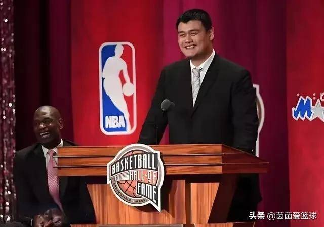 包含姚明成功晋级世界体育明星名人堂，成为中国篮球的骄傲的词条