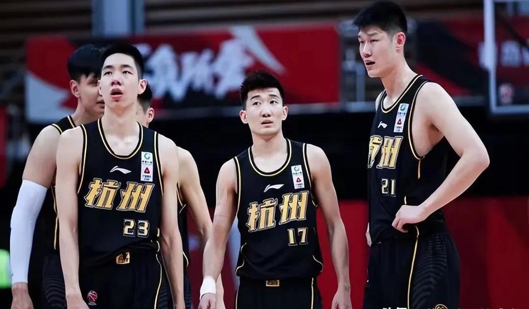 辽宁集团再战广厦队，决胜时刻团结一心(辽沈战役胜利是东北人民全力支援拼出来的)