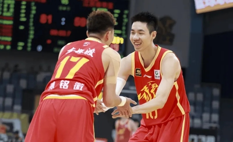 辽宁集团再战广厦队，决胜时刻团结一心(辽沈战役胜利是东北人民全力支援拼出来的)