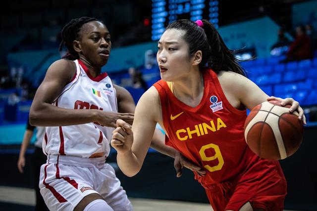 中国女篮上场三分26%+罚球25中12，本场三分40%+罚球11中11的简单介绍