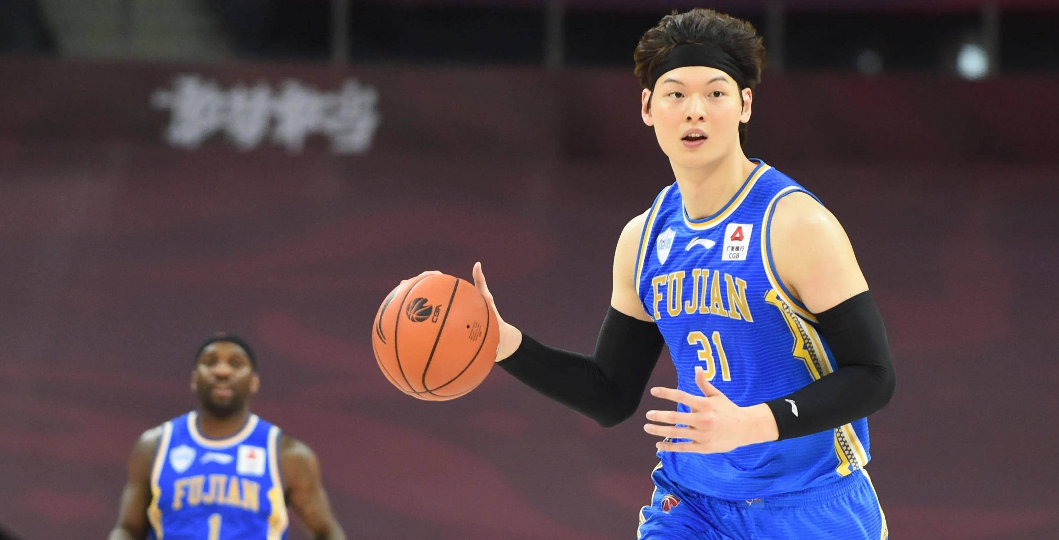包含周琦11分首钢不敌广厦王哲林18+15上海胜北控的词条