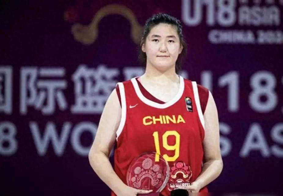 包含32分大胜！张子宇16+4中国女篮热身赛再胜日本的词条