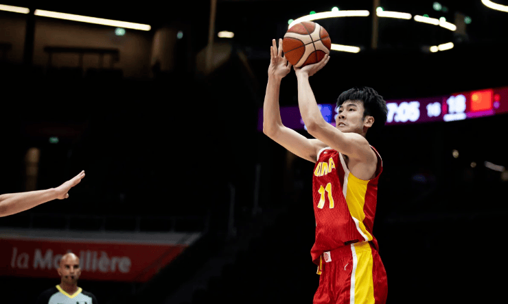 关于FIBA晒张博源赛场瞬间：期待中国U19男篮在世界杯有精彩表现的信息