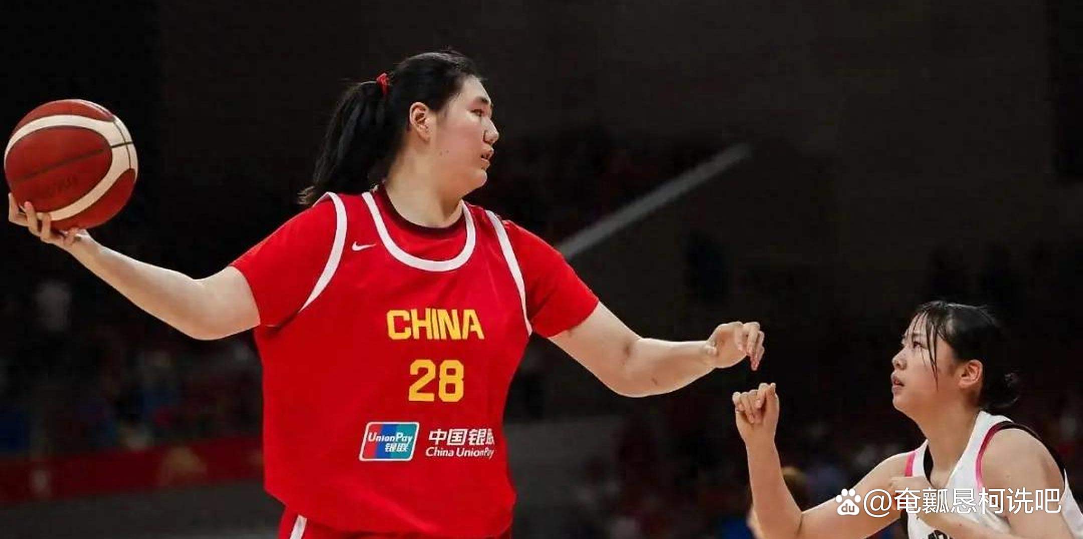 组图：中国女篮备战波黑宫鲁鸣给张子宇开小灶(中国女篮再胜波黑女篮)