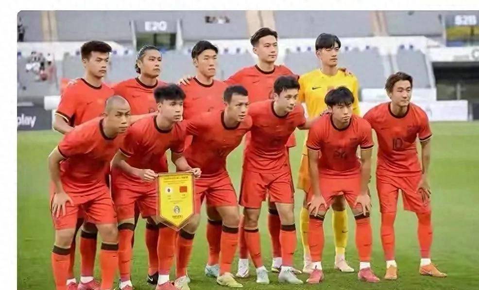 开云体育-热议国足1-0中国香港：大部分时间索然无味加快选帅效率(山东根据地的选帅风波)