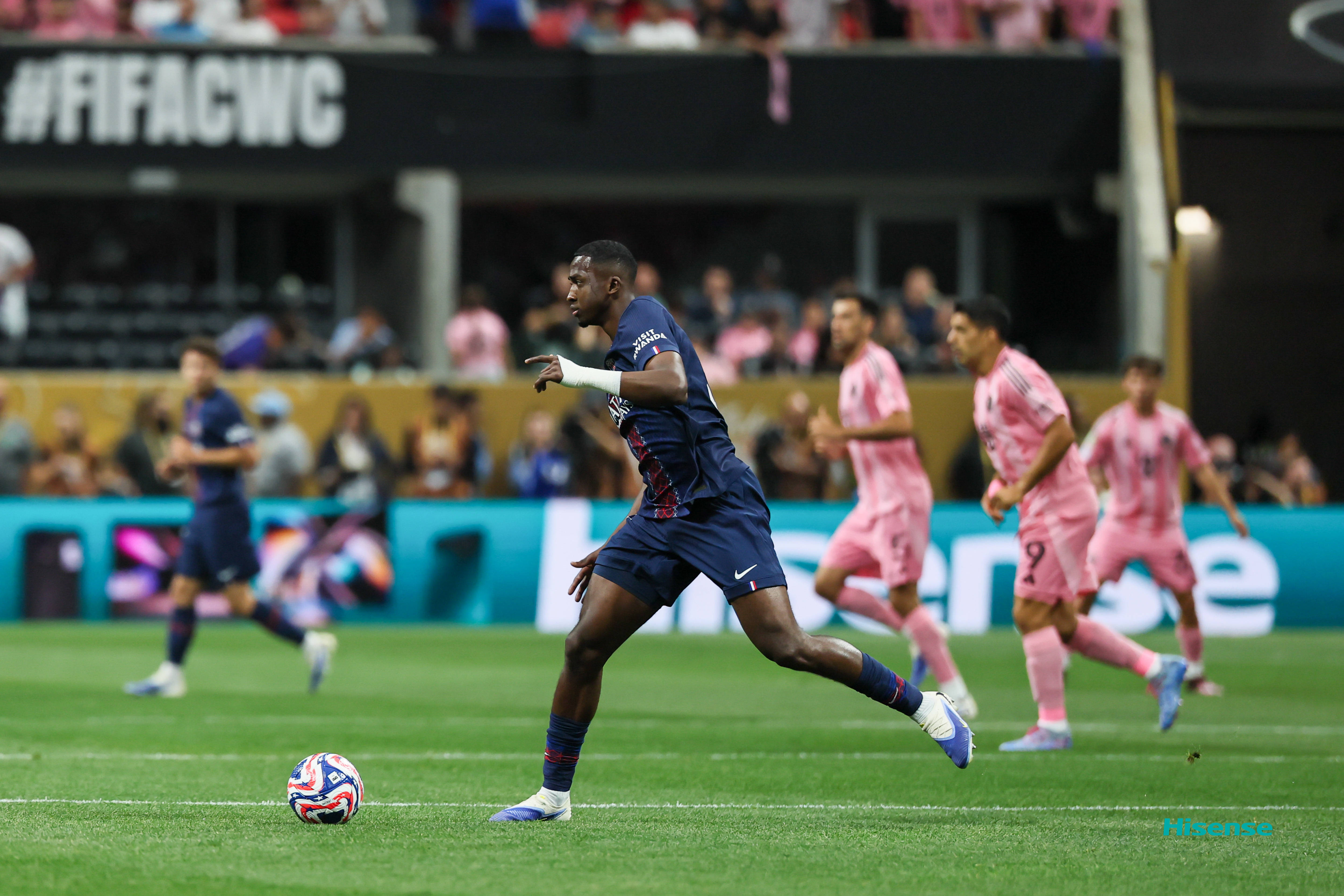 FIFA评世俱杯十大冷门：巴黎三度上榜半职业球队拿分当选第1(fifa19世俱杯)